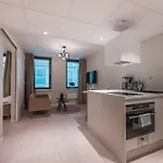 公寓 Forenom Kauppakatu 4*