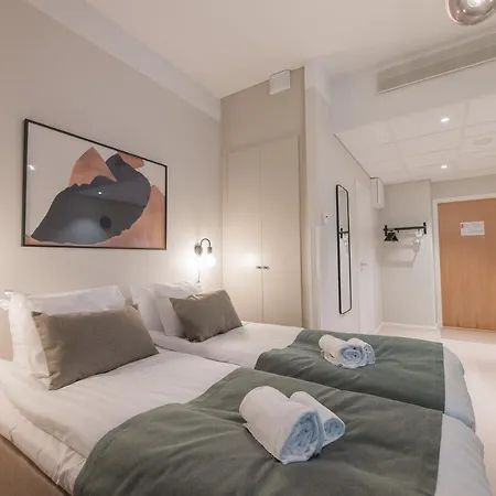 Forenom Kauppakatu Huoneisto 4*